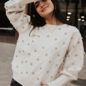 J.NNA Elegant Pale Pink Sweater with Textured Dot Details